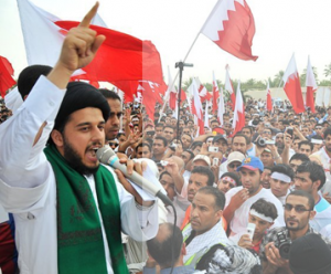 سيد مهدي الموسوي يلقي خطاباً في اعتصام ميدان اللؤلؤة - فبراير 2011